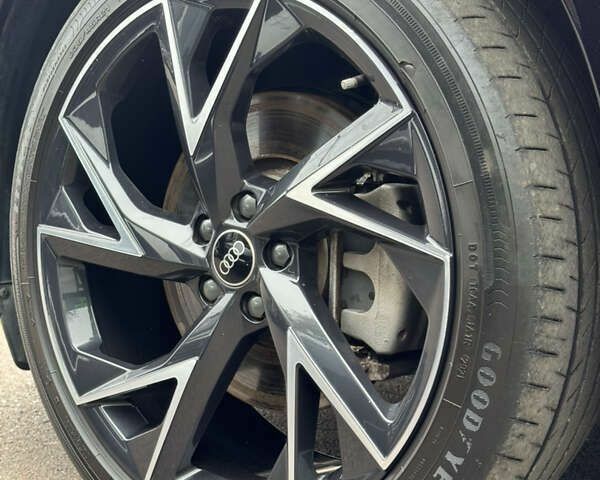 Ауди Q5 e-tron, объемом двигателя 0 л и пробегом 37 тыс. км за 33900 $, фото 9 на Automoto.ua