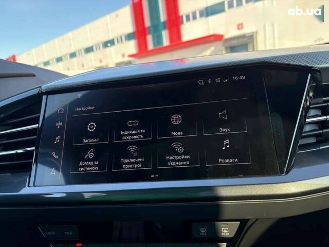 Ауди Q5 e-tron, объемом двигателя 0 л и пробегом 9 тыс. км за 30500 $, фото 24 на Automoto.ua