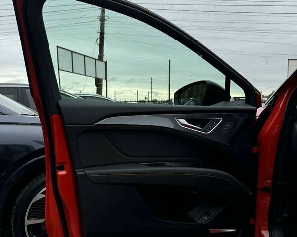 Ауді Q5 e-tron, об'ємом двигуна 0 л та пробігом 13 тис. км за 32900 $, фото 20 на Automoto.ua