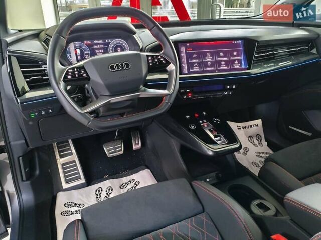Сірий Ауді Q5 e-tron, об'ємом двигуна 0 л та пробігом 1 тис. км за 42000 $, фото 9 на Automoto.ua