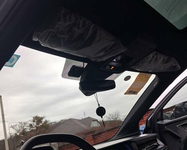 Серый Ауди Q5 e-tron, объемом двигателя 0 л и пробегом 1 тыс. км за 41999 $, фото 7 на Automoto.ua