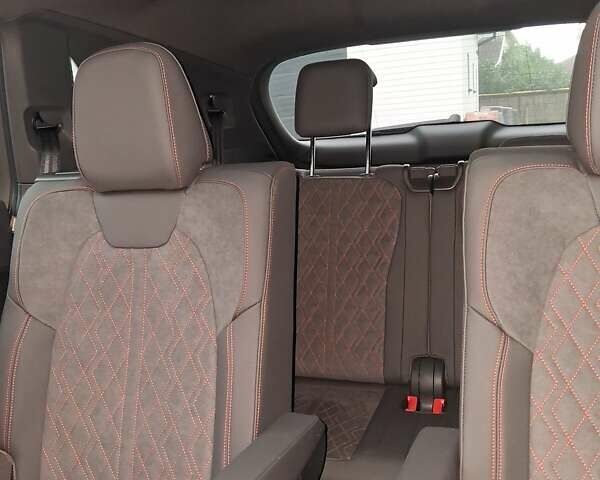 Серый Ауди Q5 e-tron, объемом двигателя 0 л и пробегом 1 тыс. км за 41999 $, фото 12 на Automoto.ua