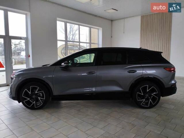 Сірий Ауді Q5 e-tron, об'ємом двигуна 0 л та пробігом 1 тис. км за 42000 $, фото 1 на Automoto.ua