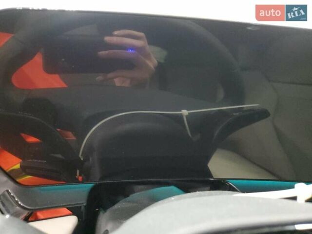 Белый Ауди Q6 e-tron, объемом двигателя 0 л и пробегом 20 тыс. км за 26000 $, фото 9 на Automoto.ua