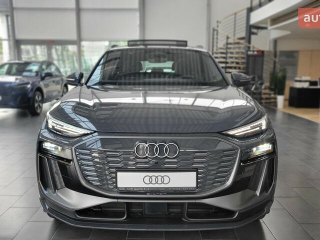 Ауди Q6 e-tron, объемом двигателя 0 л и пробегом 0 тыс. км за 90147 $, фото 2 на Automoto.ua
