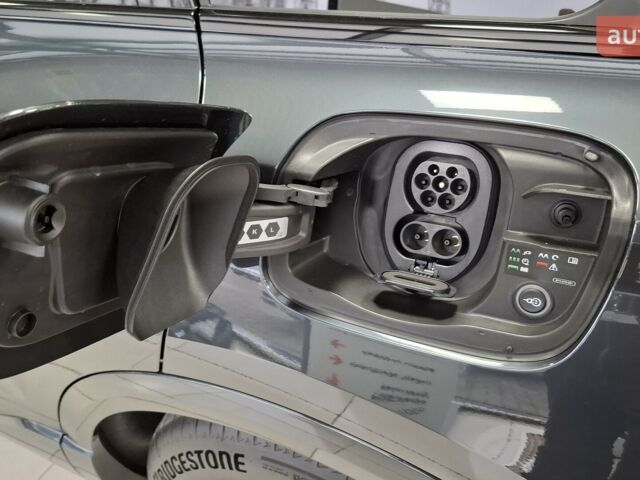 купить новое авто Ауди Q6 e-tron 2025 года от официального дилера Порше Захід Ауди фото