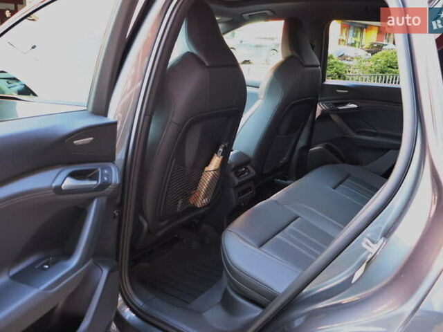 Серый Ауди Q6 e-tron, объемом двигателя 0 л и пробегом 1 тыс. км за 76900 $, фото 36 на Automoto.ua