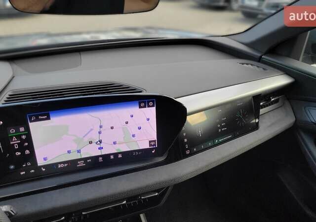 Сірий Ауді Q6 e-tron, об'ємом двигуна 0 л та пробігом 6 тис. км за 79700 $, фото 34 на Automoto.ua