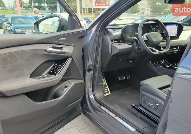 Сірий Ауді Q6 e-tron, об'ємом двигуна 0 л та пробігом 6 тис. км за 79700 $, фото 23 на Automoto.ua