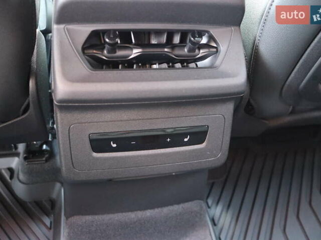 Серый Ауди Q6 e-tron, объемом двигателя 0 л и пробегом 1 тыс. км за 76900 $, фото 38 на Automoto.ua