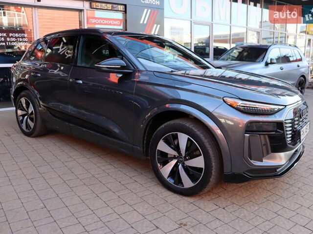 Серый Ауди Q6 e-tron, объемом двигателя 0 л и пробегом 1 тыс. км за 76900 $, фото 7 на Automoto.ua