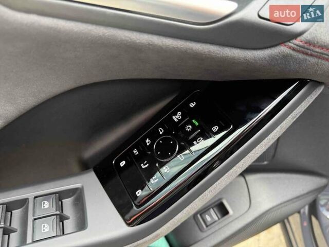 Серый Ауди Q6 e-tron, объемом двигателя 0 л и пробегом 4 тыс. км за 84900 $, фото 16 на Automoto.ua