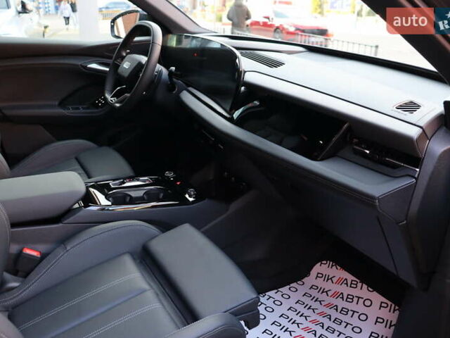 Серый Ауди Q6 e-tron, объемом двигателя 0 л и пробегом 1 тыс. км за 76900 $, фото 47 на Automoto.ua