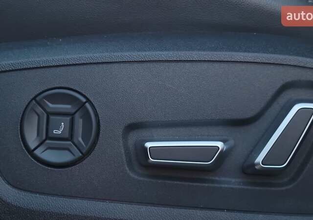 Сірий Ауді Q6 e-tron, об'ємом двигуна 0 л та пробігом 6 тис. км за 79700 $, фото 26 на Automoto.ua