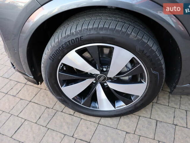 Серый Ауди Q6 e-tron, объемом двигателя 0 л и пробегом 1 тыс. км за 76900 $, фото 10 на Automoto.ua