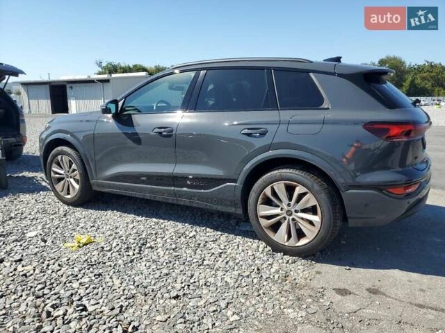 Серый Ауди Q6 e-tron, объемом двигателя 0 л и пробегом 2 тыс. км за 13000 $, фото 1 на Automoto.ua