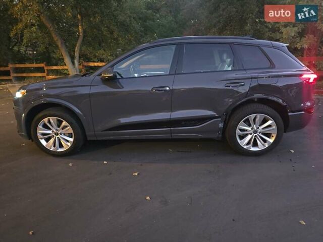Серый Ауди Q6 e-tron, объемом двигателя 0 л и пробегом 3 тыс. км за 45000 $, фото 10 на Automoto.ua