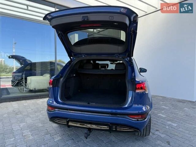 Синий Ауди Q6 e-tron, объемом двигателя 0 л и пробегом 8 тыс. км за 76500 $, фото 43 на Automoto.ua