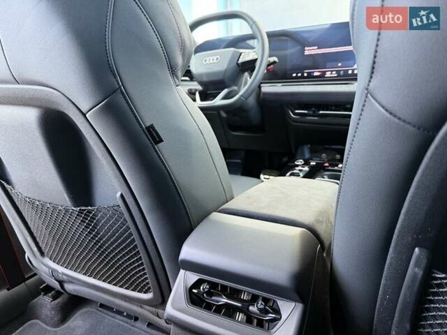 Синий Ауди Q6 e-tron, объемом двигателя 0 л и пробегом 8 тыс. км за 76500 $, фото 17 на Automoto.ua