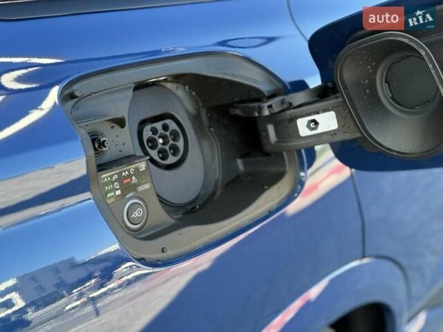 Синий Ауди Q6 e-tron, объемом двигателя 0 л и пробегом 8 тыс. км за 76500 $, фото 51 на Automoto.ua