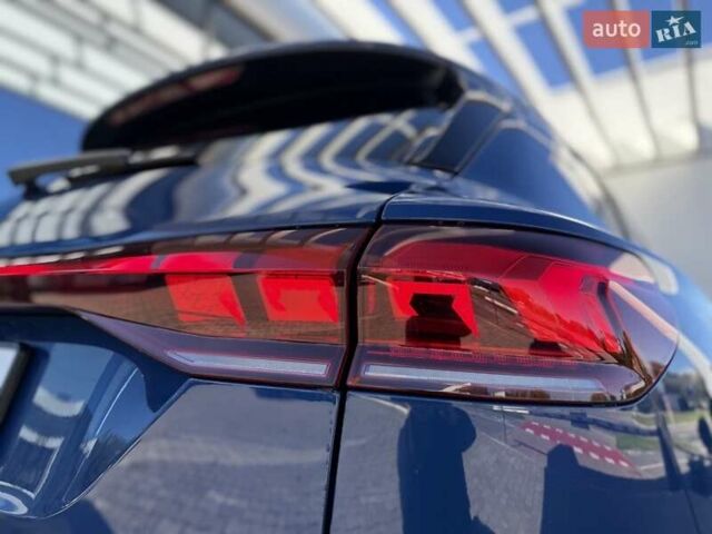 Синий Ауди Q6 e-tron, объемом двигателя 0 л и пробегом 8 тыс. км за 76500 $, фото 58 на Automoto.ua