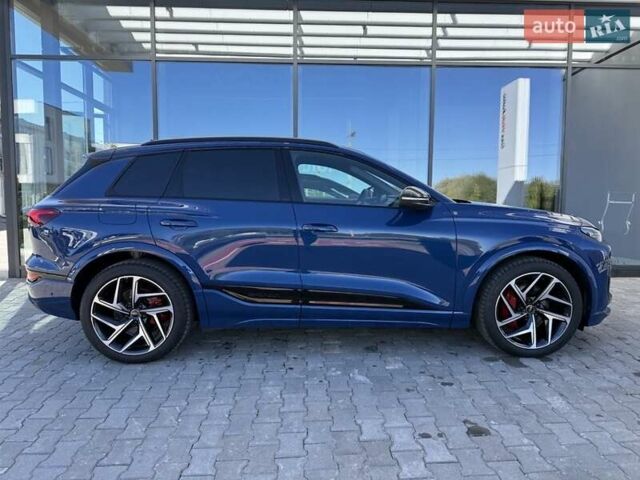 Синий Ауди Q6 e-tron, объемом двигателя 0 л и пробегом 8 тыс. км за 76500 $, фото 6 на Automoto.ua