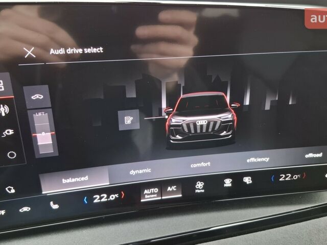 купить новое авто Ауди Q6 Sportback e-tron 2025 года от официального дилера Порше Захід Ауди фото