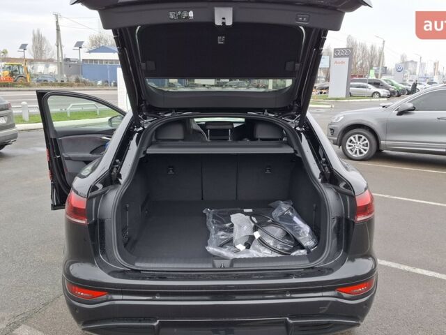 купить новое авто Ауди Q6 Sportback e-tron 2025 года от официального дилера Порше Захід Ауди фото