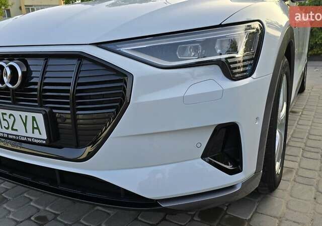 Білий Ауді Q7 e-tron, об'ємом двигуна 0 л та пробігом 30 тис. км за 41581 $, фото 10 на Automoto.ua