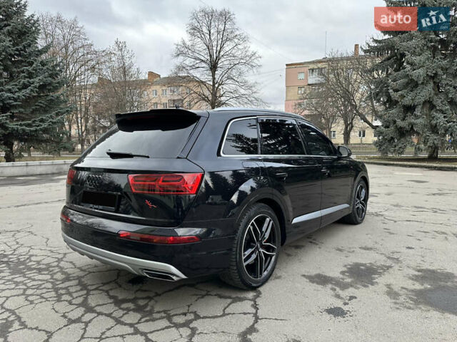 Черный Ауди Q7 e-tron, объемом двигателя 3 л и пробегом 223 тыс. км за 39999 $, фото 7 на Automoto.ua