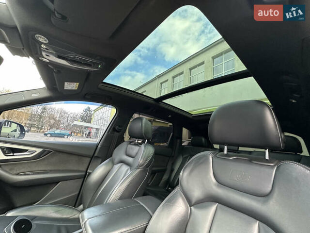 Черный Ауди Q7 e-tron, объемом двигателя 3 л и пробегом 223 тыс. км за 39999 $, фото 47 на Automoto.ua