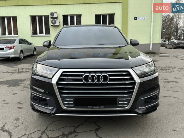 Черный Ауди Q7 e-tron, объемом двигателя 3 л и пробегом 223 тыс. км за 39999 $, фото 4 на Automoto.ua