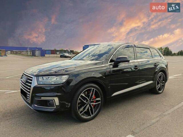 Черный Ауди Q7 e-tron, объемом двигателя 3 л и пробегом 223 тыс. км за 39888 $, фото 18 на Automoto.ua
