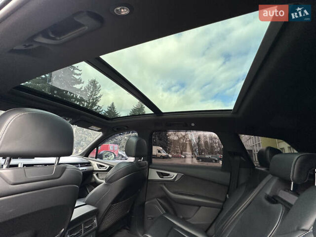 Черный Ауди Q7 e-tron, объемом двигателя 3 л и пробегом 223 тыс. км за 39999 $, фото 52 на Automoto.ua