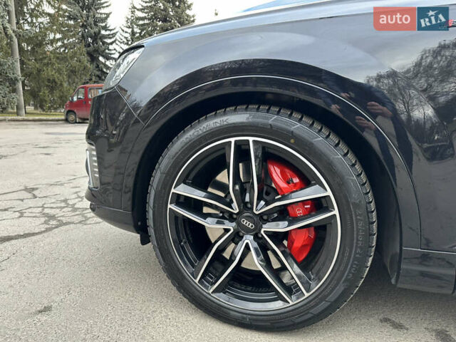 Черный Ауди Q7 e-tron, объемом двигателя 3 л и пробегом 223 тыс. км за 39999 $, фото 12 на Automoto.ua