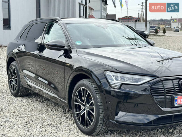 Черный Ауди Q7 e-tron, объемом двигателя 0 л и пробегом 160 тыс. км за 24975 $, фото 12 на Automoto.ua