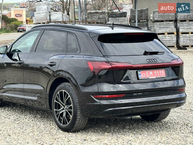 Черный Ауди Q7 e-tron, объемом двигателя 0 л и пробегом 160 тыс. км за 24975 $, фото 5 на Automoto.ua