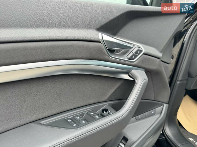 Черный Ауди Q7 e-tron, объемом двигателя 0 л и пробегом 160 тыс. км за 24975 $, фото 26 на Automoto.ua