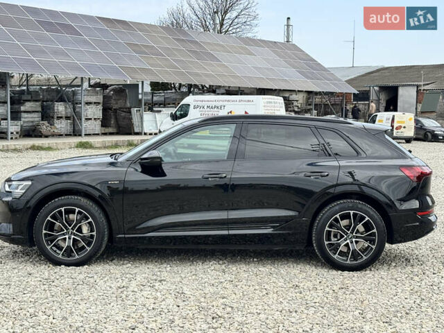 Черный Ауди Q7 e-tron, объемом двигателя 0 л и пробегом 160 тыс. км за 24975 $, фото 8 на Automoto.ua