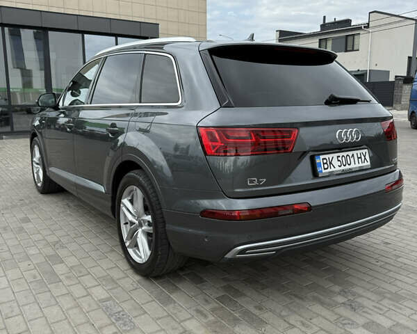 Ауди Q7 e-tron, объемом двигателя 3 л и пробегом 160 тыс. км за 43500 $, фото 15 на Automoto.ua