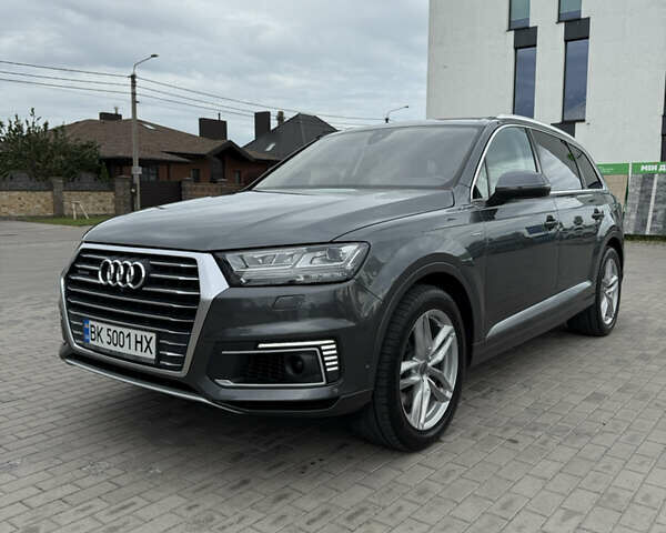 Ауди Q7 e-tron, объемом двигателя 3 л и пробегом 160 тыс. км за 43500 $, фото 2 на Automoto.ua