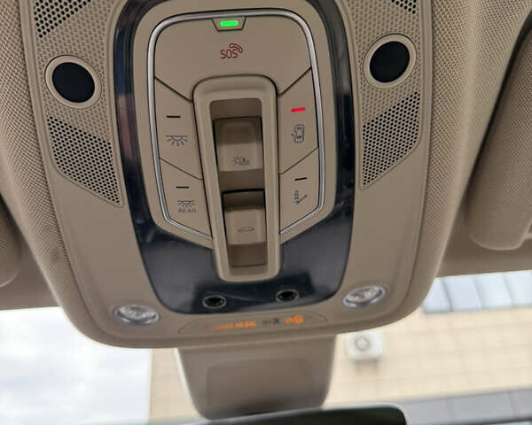 Ауди Q7 e-tron, объемом двигателя 3 л и пробегом 160 тыс. км за 43500 $, фото 29 на Automoto.ua