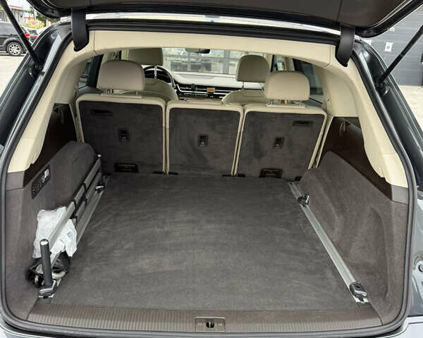 Ауди Q7 e-tron, объемом двигателя 3 л и пробегом 160 тыс. км за 43500 $, фото 20 на Automoto.ua