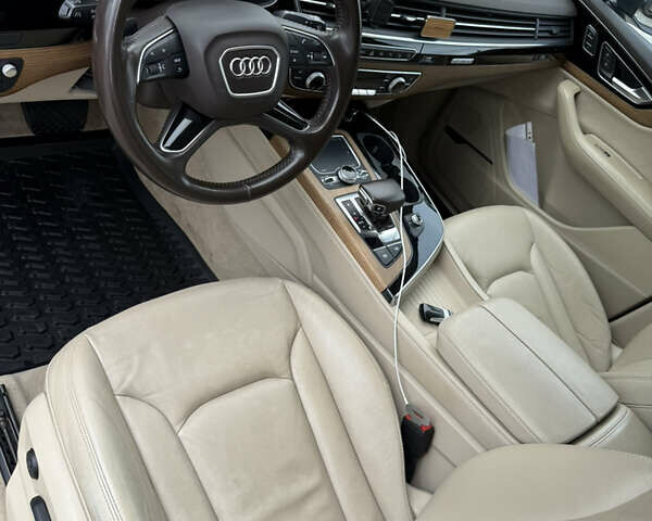 Ауди Q7 e-tron, объемом двигателя 3 л и пробегом 160 тыс. км за 43500 $, фото 24 на Automoto.ua