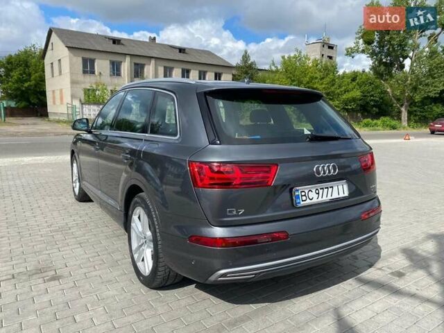Серый Ауди Q7 e-tron, объемом двигателя 3 л и пробегом 313 тыс. км за 39900 $, фото 31 на Automoto.ua