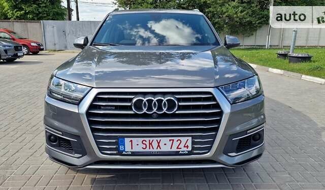 Сірий Ауді Q7 e-tron, об'ємом двигуна 3 л та пробігом 149 тис. км за 48800 $, фото 6 на Automoto.ua