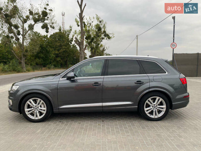 Серый Ауди Q7 e-tron, объемом двигателя 0 л и пробегом 219 тыс. км за 36800 $, фото 46 на Automoto.ua