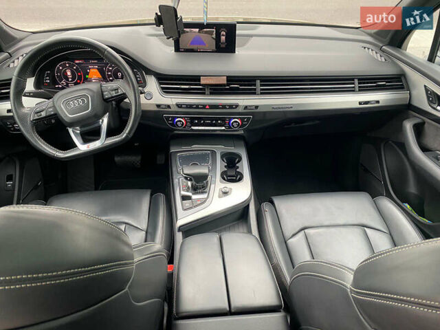 Серый Ауди Q7 e-tron, объемом двигателя 0 л и пробегом 219 тыс. км за 36800 $, фото 14 на Automoto.ua
