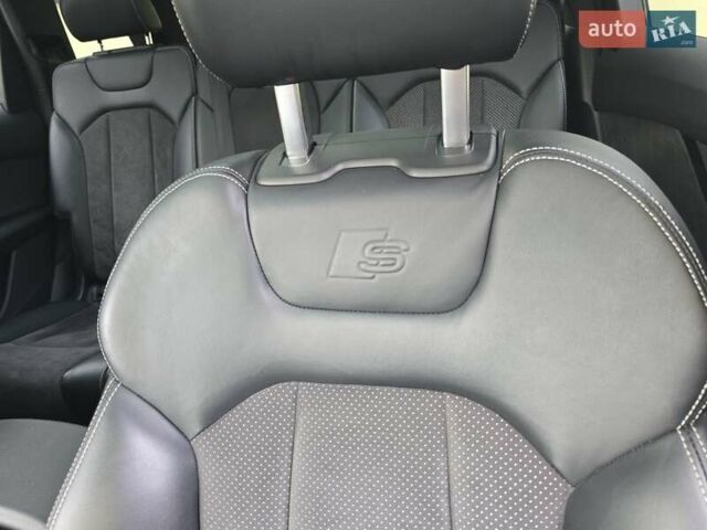 Серый Ауди Q7 e-tron, объемом двигателя 2.97 л и пробегом 210 тыс. км за 41200 $, фото 20 на Automoto.ua