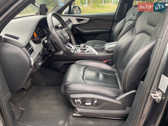 Серый Ауди Q7 e-tron, объемом двигателя 0 л и пробегом 219 тыс. км за 36800 $, фото 27 на Automoto.ua